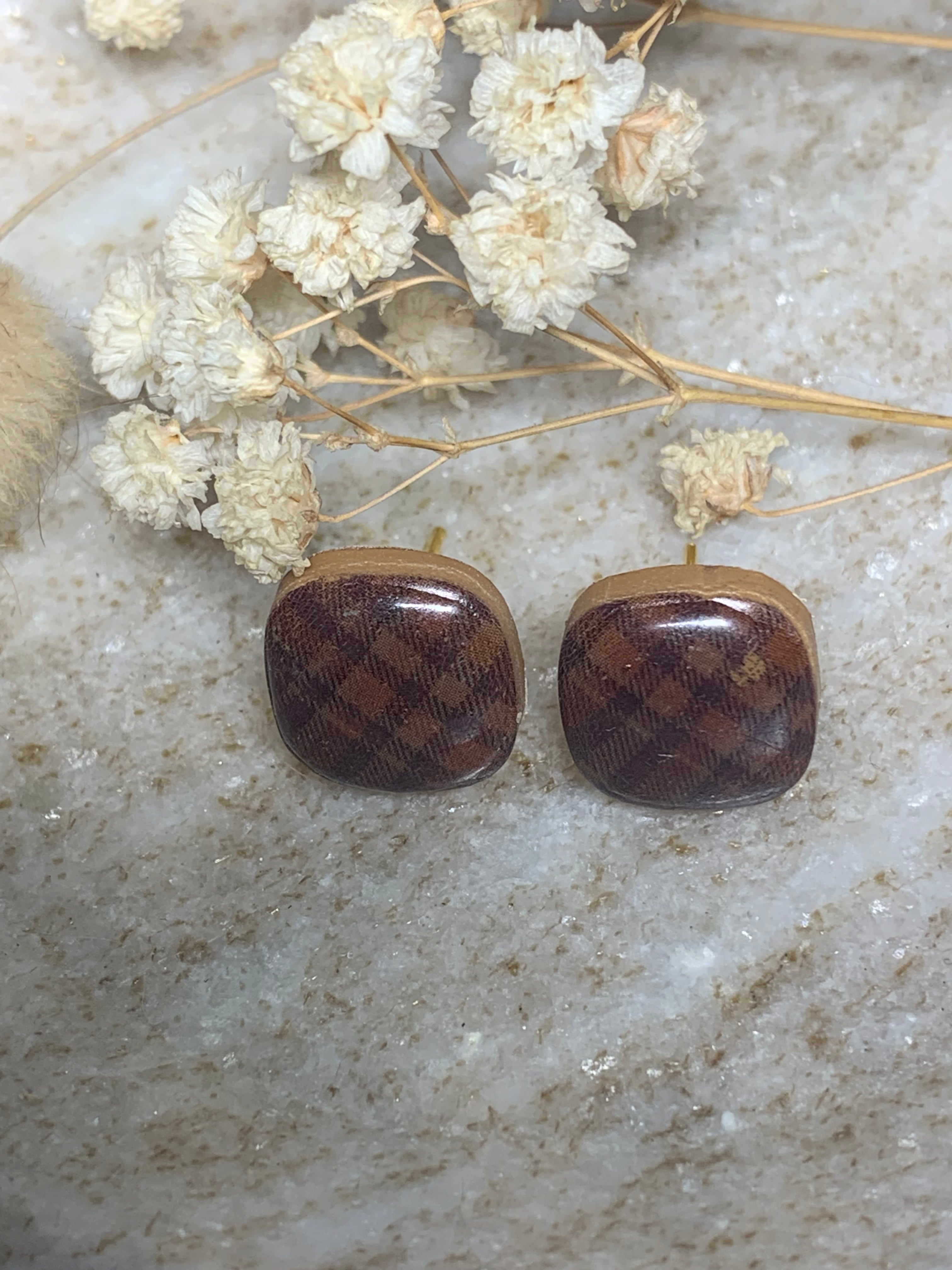 Ballade dans les Highlands - Clous Tartan